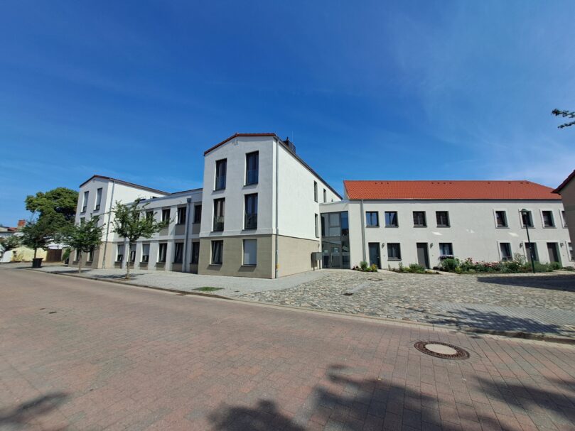 20250618_110426 Bild barleben leicht rechts vom Gebäude